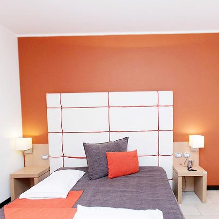Hotel Al Ritrovo Castelluzzo Ngoại thất bức ảnh