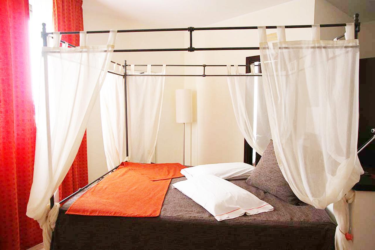 Hotel Al Ritrovo Castelluzzo Ngoại thất bức ảnh