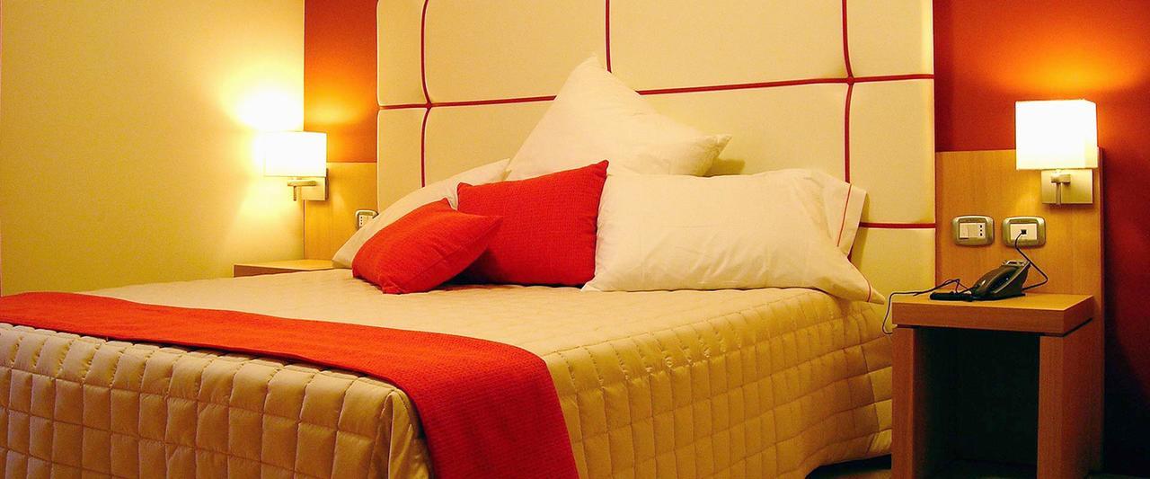 Hotel Al Ritrovo Castelluzzo Ngoại thất bức ảnh
